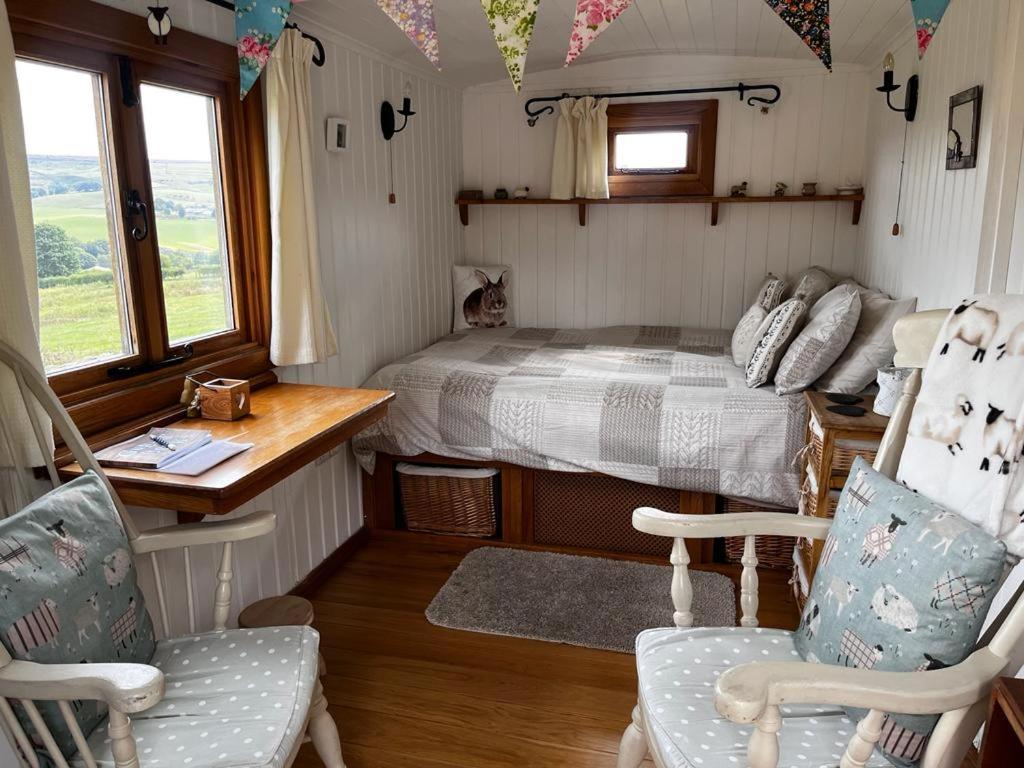 Shepherd's Hut Bilsdale *